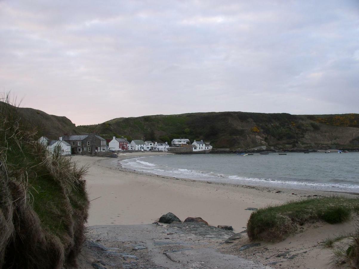 Ednyfed Apartment Nefyn Buitenkant foto